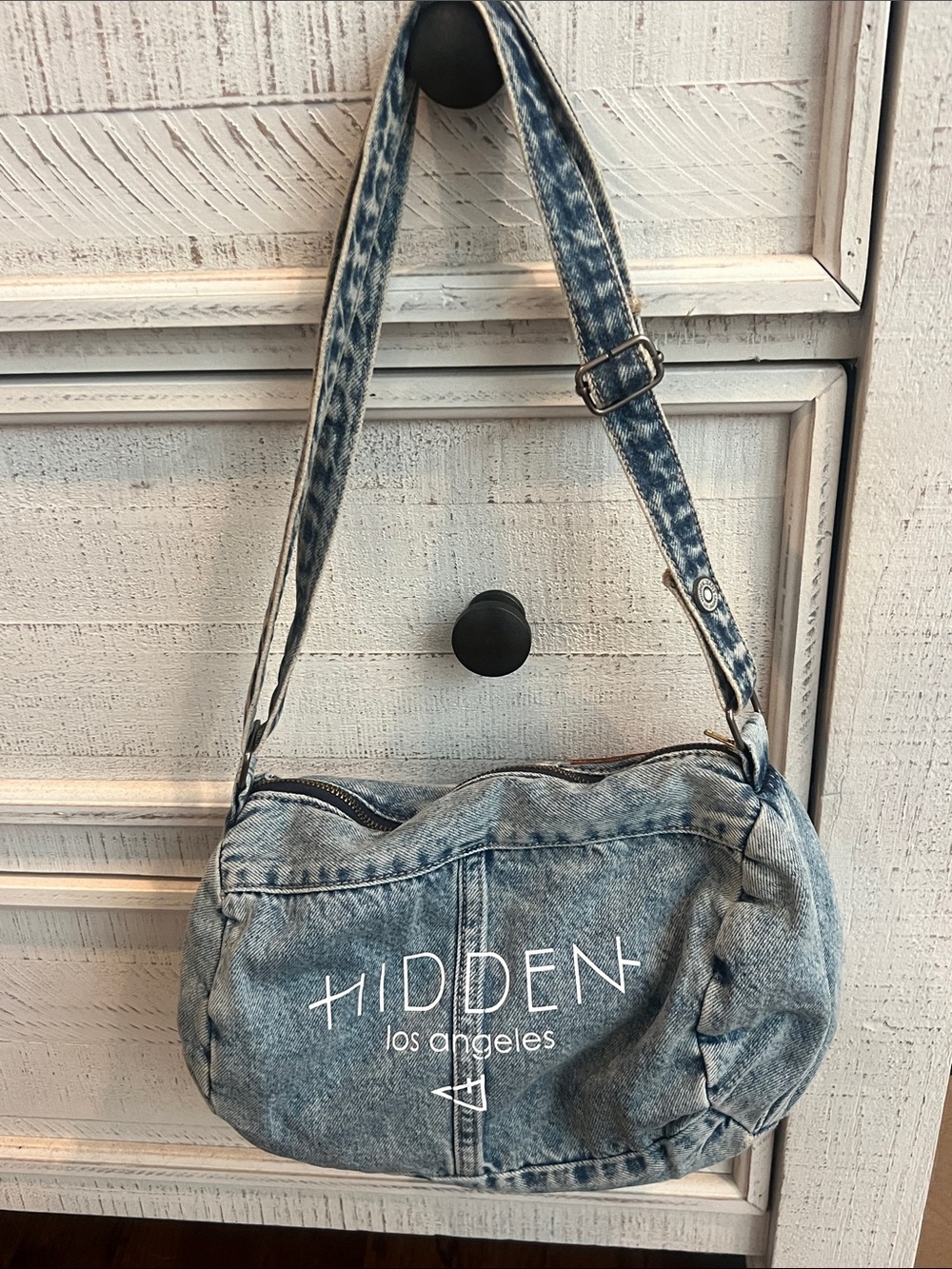 Hidden, Los Angelos Y2K denim purse
